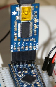 FTDI Friend nałożony na Arduino Pro Mini